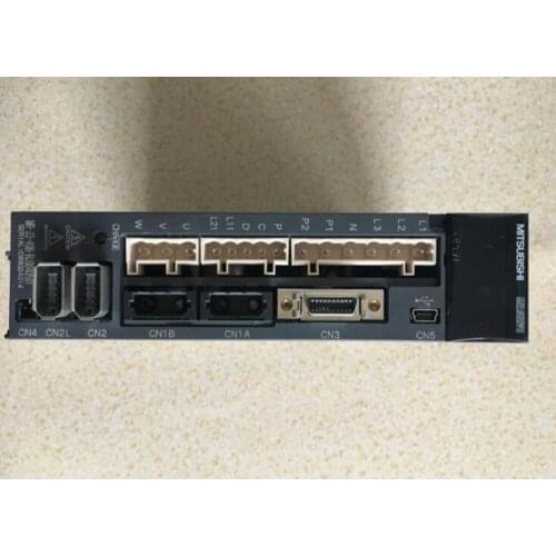 Servo motor MR-J3-40B-RJ004 , Used one , 90% appearance new , 3 months warranty