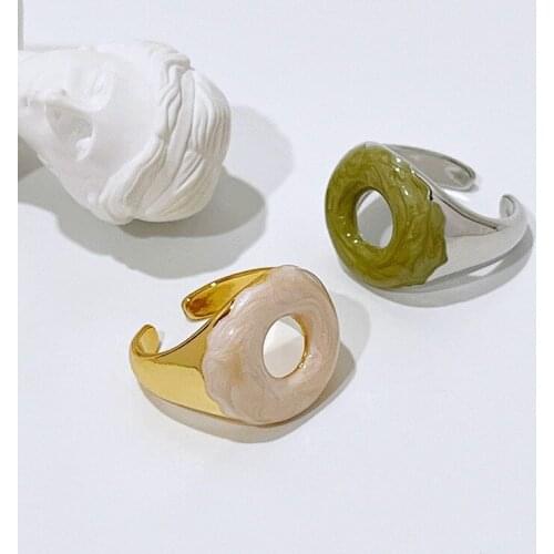 U-Magical Minimalist Circle Beige Green Color Ring for Women Fashion Enamel Hollow Out Open Adjustable Index Finger Ring Jewelry