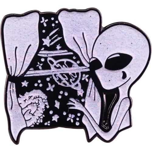 DB722 Funny Alien Cartoon Enamel Pin Space Brooches Badge Backpack Shirt Clothes Button Pin Jewelry Gift