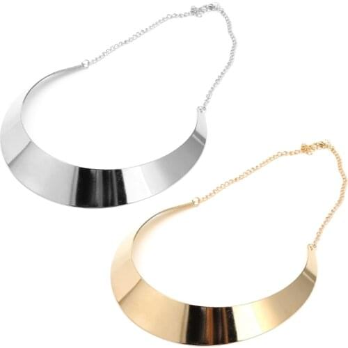 97QE Fashion Plated Golden Silver Vintage Torque Necklace Unique Metal Alloy Choker