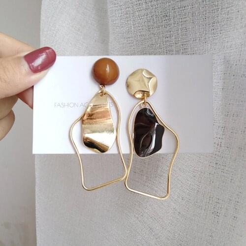 S925 needle Asymmetrical Dangle Earrings Red Bead Black Enamel Metal Alloy Geometric Hanging Drop Earrings For Womenm Jewelry