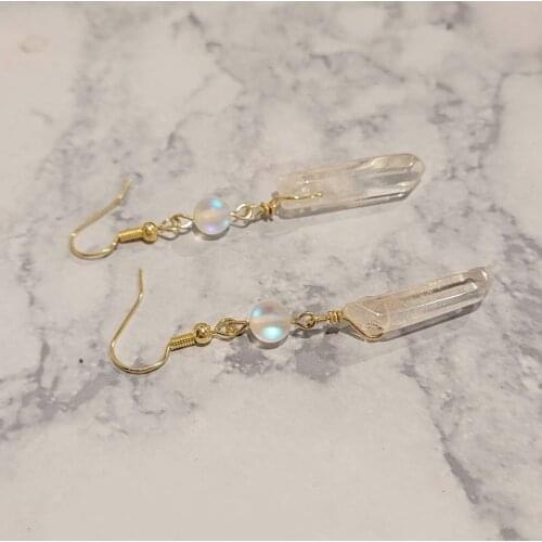 Quartz crystal earrings/gift for her/white stone earrings/quartz earrings/crystal light earrings