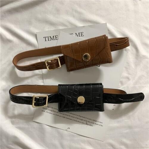 Fashion Punk Rock Small Harajuku Waist Belts Bag Purse Bandage Punk Waist Metal Buckle Mini Bag Punk Women Belt for Jeans