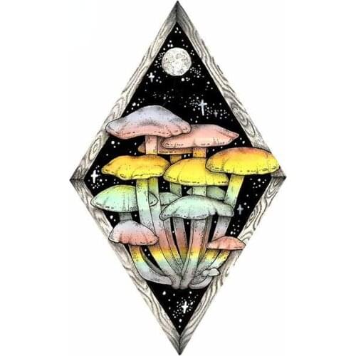 Fashion Design Rainbow Mushrooms Car Stickers Trunk Windshield Decal Motorcycle Waterproof Snowboard Vinyl Car Wrap Kk13*11cm