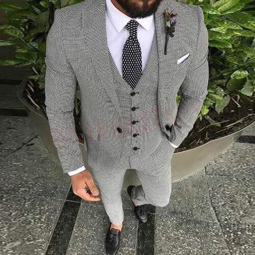 Casual Suit Men 3 Piece 2019 Tailored Slim Fit Fashion Blazer Pants Vest for Men Handsome Mens Clothes Set Groom Wedding Tuxedo