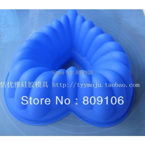 Large hollow love silica gel cake mold baking tools high temperature resistance25.5*8.5cm