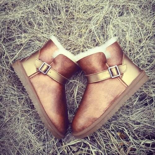 Snow boots Sheepskin and wool men and women Winter warm shoes Real wool Oversized shoes Waterproof and antiskid