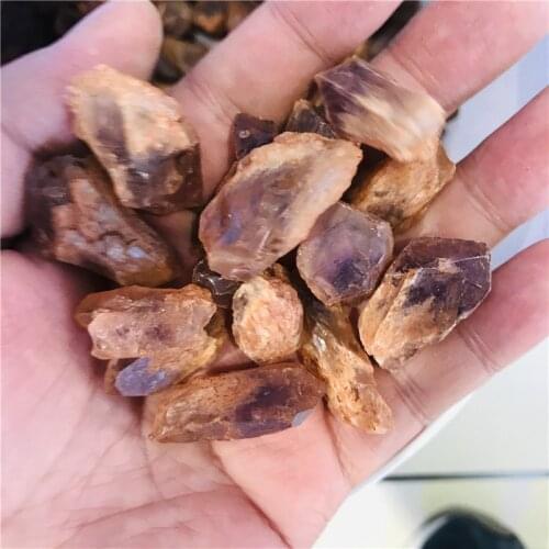 Specimen of natural quartz mineral, raw crystal, irregular shape, rough rock, Reiki, healing home decoration stone