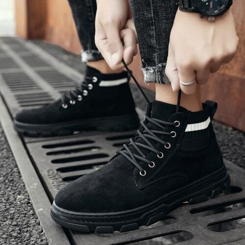Sneakers hot Casual breathable leisure male boots sport leather for casual 2020 mens new Sneaker flat causal sneaker black mens