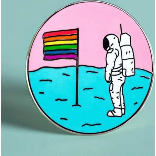 Queer Moon Rainbow LGBT Gay Pride Flag Astronaut Enamel Brooch Pins Badge Lapel Pin Brooches Jacket Fashion Jewelry Accessories