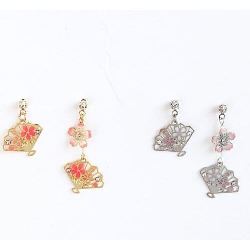 Simple Elegant Cherry Blossom Fan Asymmetry Earrings For Women Mii Cute Romantic Sweet Jewelry Popular in Japan and South Korea
