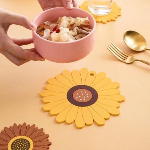 Sunflower Bottle Mats Silicone Waterproof Table Placemat Heat Insulation Non-Slip Bowl Pads Coffee Coasters Kitchen Tableware