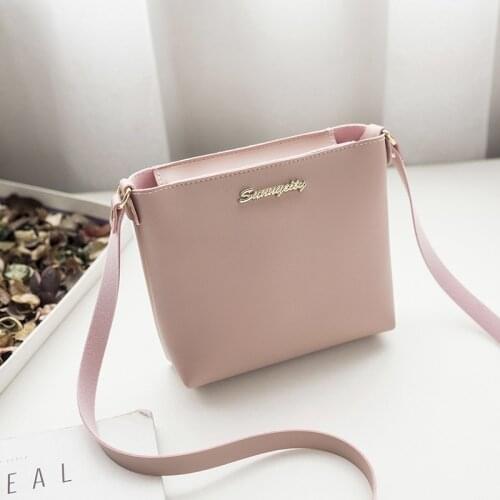 Bags for Women 2020 New Simple Women Handbags Messenger Bag Retro Casual Small Fresh Small Square Bag Wholesale