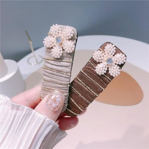 Fashion cute flowers Hair Barrette Hair Clip Hairpin Girls rhinestone autumn winter Hair Accessories Women Headdress Wholesale