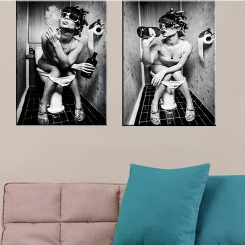 Funny Poster Black White Girl Drink Beer Washroom Canvas Pictures for Living Room Coffee Bar Wall Art Home Decor Cuadros Poster