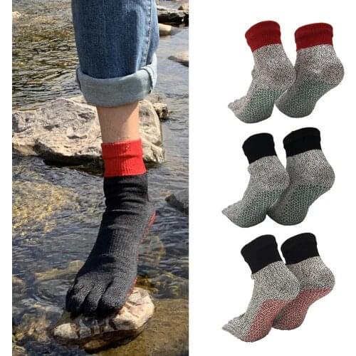 5 Toe Sports Socks Unisex Soft Anti Cut Protective Wear Resistant Women Beach Socks Outdoor Hiking Non Slip Crew Socks