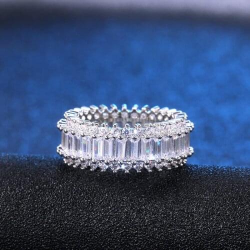 New fashion hot sale female white engagement ring love white zircon retro ring