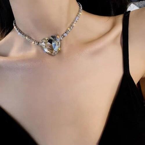 Fashion Exaggerate Big Crystal Heart Collars Chokers Full Crystal Clavicle Chain Necklace Gift Party Jewelry Accessory For Women