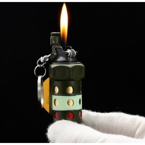 Metal Lighter Keychain Refillable Butane Gas Mini Creative Lighter Cigarette Lighter Without Gas