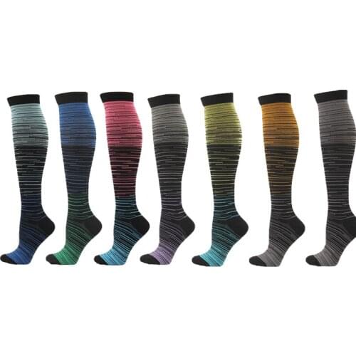 2021 Sports Compression Stockings Gradient Color Nylon Fitness Running Anti Fatigue Pain Relief Knee Prevent Varicose Veins