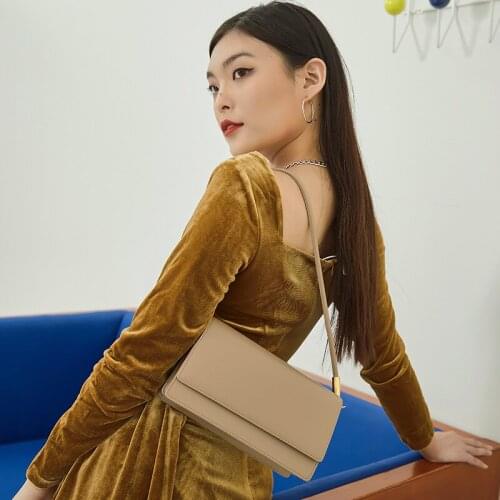 2021 Summer New Leather Womens Bag Temperament Trend Armpit Bag Retro One Shoulder Handbag Fashion Simple Organ Bag