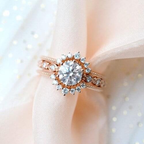 2020 Luxury Vintage White Stone Crystal Rings For Women Rose Gold Color Wedding Engagement Rings Jewelry Dropship Bagues Pour