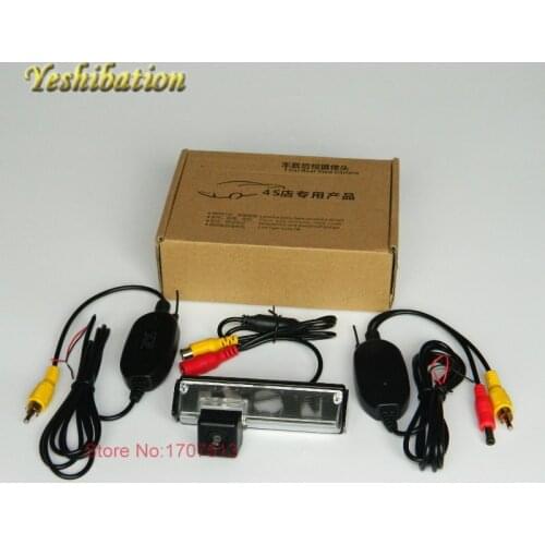 Yeshibation 2.4G Wireless transmitter receiver kit For Mitsubishi Nativa Challenger Parking Car Wireless rear camera