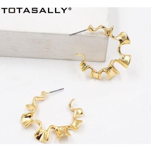 TOTASALLY Women Hoop Earrings Fashion Designer Alloy Metal Style Earrings Open C Shape Ear Hoops Accessories Brincos