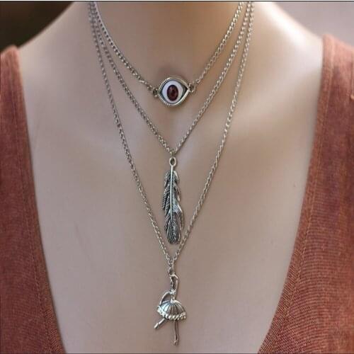 Bohemian Multilayer Pendant Necklace Vintage Multilayer Feather Eye Fairy Clavicle Chain Necklace Fashion Jewelry Gift for Women