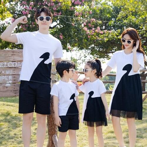 2021 New Summer Dresses Matching Mother Daughter Clothes Family Matching Parent-child Outfit T-Shirt For Father Son Casual