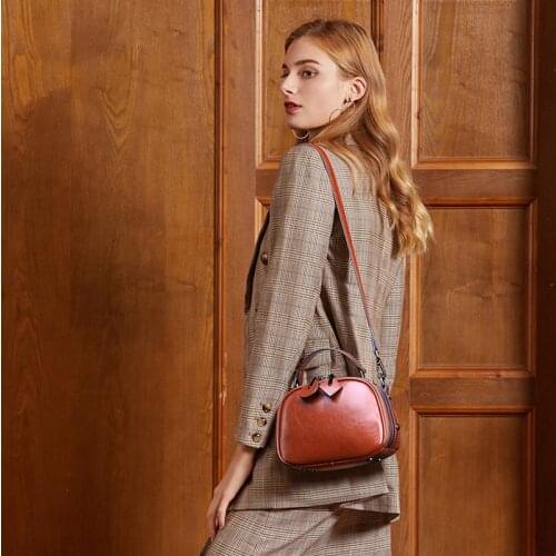 Womens bag female genuine leather Fashion Oil Wax Real Cow Leather women bag Preppy Style Girl Messenger Bags Solid bags