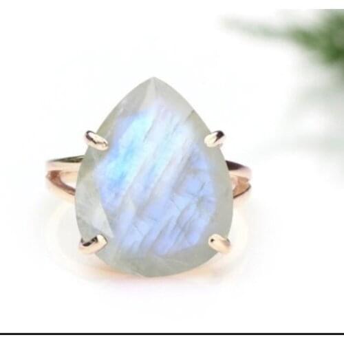 WYJZY Fashion inlaid opal ladies ring elegant temperament ladies exquisite jewelry casual dress jewelry anniversary ring