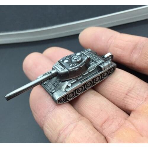 Vintage Metal Tank Keychain Gadgets For Men Retro Tank Key Chain On The Bag Male Trinket Jewelry Party Boyfriend Gift Souvenir