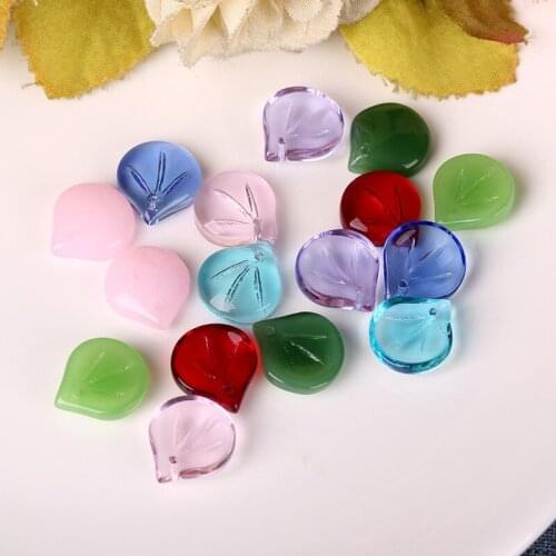 10pcs 14x16mm Plum Blossom Lampwork Beads Elegant Cabochon Bead Pendant Glass Beads Handmade Necklace DIY Jewelry Making