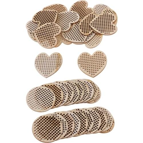 40pcs Wood Oval Heart Shapes Multi-Hole Wooden Pendant for Counted Cross Stitch Kit DIY Home Christmas Decoration Ornaments