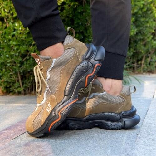 New Lightweight Men Safety Shoes Steel Toe Cap Work Shoes Anti-puncture Comfortable Work Protection Insulation Sneakers