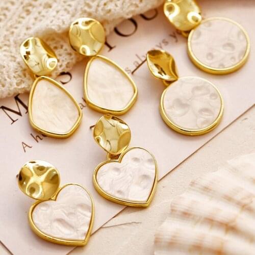 Round Heart Drop Earrings For Women Creativity Simple Pearl EarringsTrendy Ear Studs Statement 2021 Party Jewelry Gift