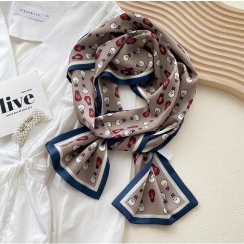 2021 New Summer Autumn Womens Long Light Bulb Print Skiny Hair Satin Scarf Women Creative Bag Handle Scarfs Multifunction