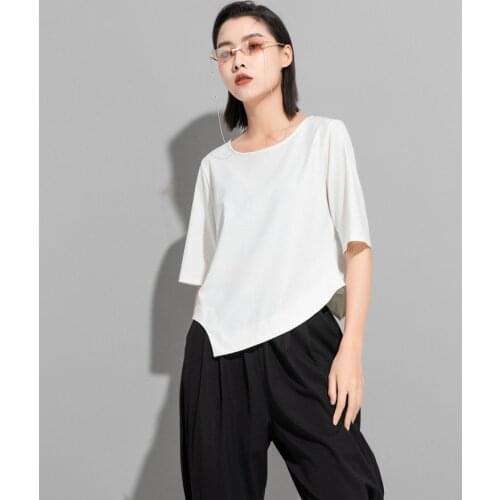 European and American summer design sense, personalized cutting irregular short sleeve T-shirt, slim and high fashion top