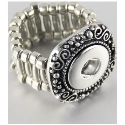 New Design Alloy Silver Vintage Engrave Pattern 12mm Metal Square Charm Elastic Snaps Button Ring DIY Snaps Jewelry Rings