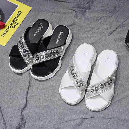 2021 summer luxury design womens sandals fashion platform letters women slippers beach shoes flat sandals casual shoes