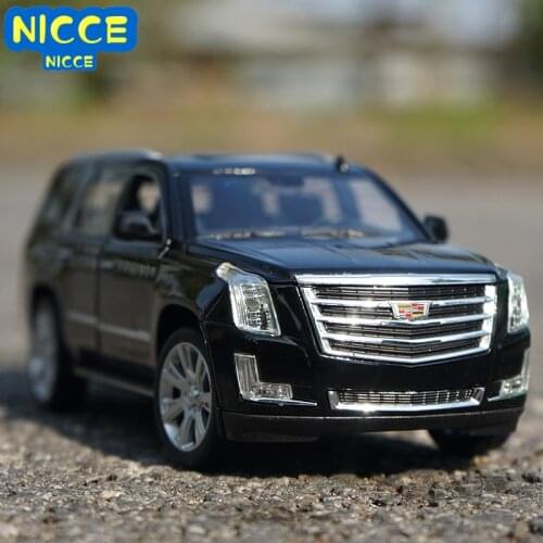 Welly 1:24 Cadillac 2017 Escalade SUV Simulation Alloy Car Model Crafts Decoration Collection Toy Tools Gift