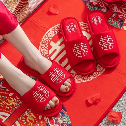 Chinese Style Wedding House Couples Slippers Lucky Red Embroidery Cotton Bedroom Ladies Flat Shoes Indoor Lovers Women Slippers