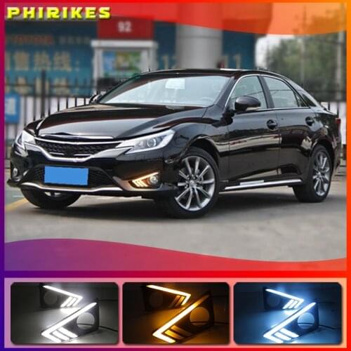 1Pair Car DRL Daytime Running Light For Toyota MARK X REIZ 2013 - 2018 LED Fog Lamp with dynamic Yellow Turn Signal