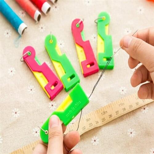 Random Color Convenient Automatic Easy Sewing Needle Device Threader Thread Guide Tool For Older 1 pcs/lot