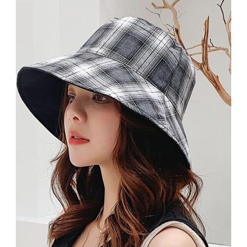 2020 Fashion Check Double-sided Can Wear Mens and Womens Leisure Shade Fisherman Hat