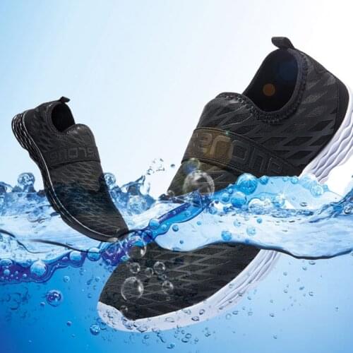 Summer Outdoor Shoes Men Mesh Fishing Water Shoes Lightweight Breathable Quick Dry Mesh Creek Beach Wading Upstream