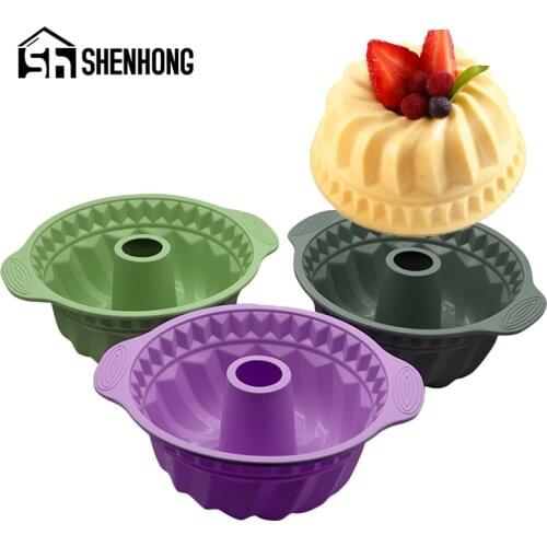SHENHONG 9 Inch Savarin Chiffon Cake Molds Kitchen Baking Tools Wave Pattern Chimney Silicone Moulds Handmade Bread Bakeware