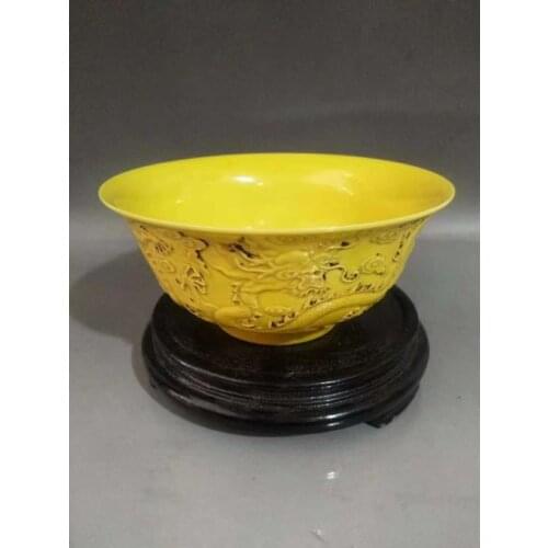 Elaborate Chinese Old-style Vivid Dragon Porcelain Bowl