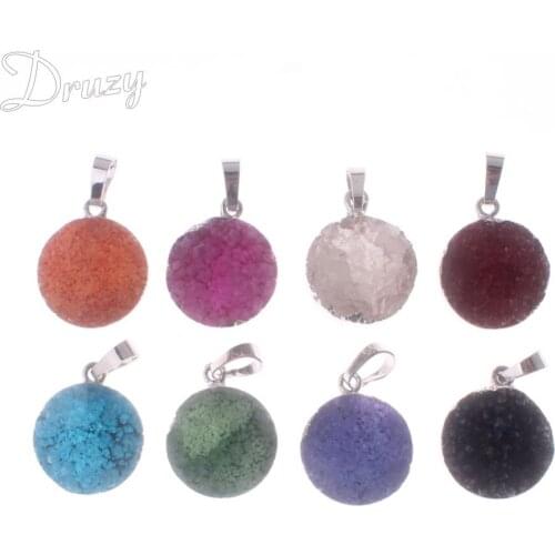 Wholesale Drzuy 6pcs/lot Mixed Random Trendy Small Silver Plated Bezel Round Shape Rough Natural Stone Pendants Free Shipping